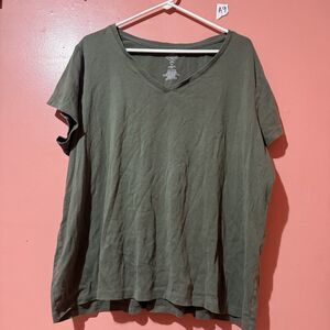 St Johns Bay Womens Tshirt Plus 2X Double Extra Large Dark Green Cotton V Neck